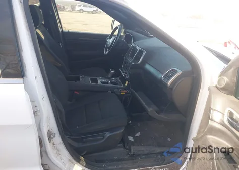 2021 Jeep Grand Cherokee Laredo E 4X4 from USA, damaged, VIN 1C4RJFAG0MC699279